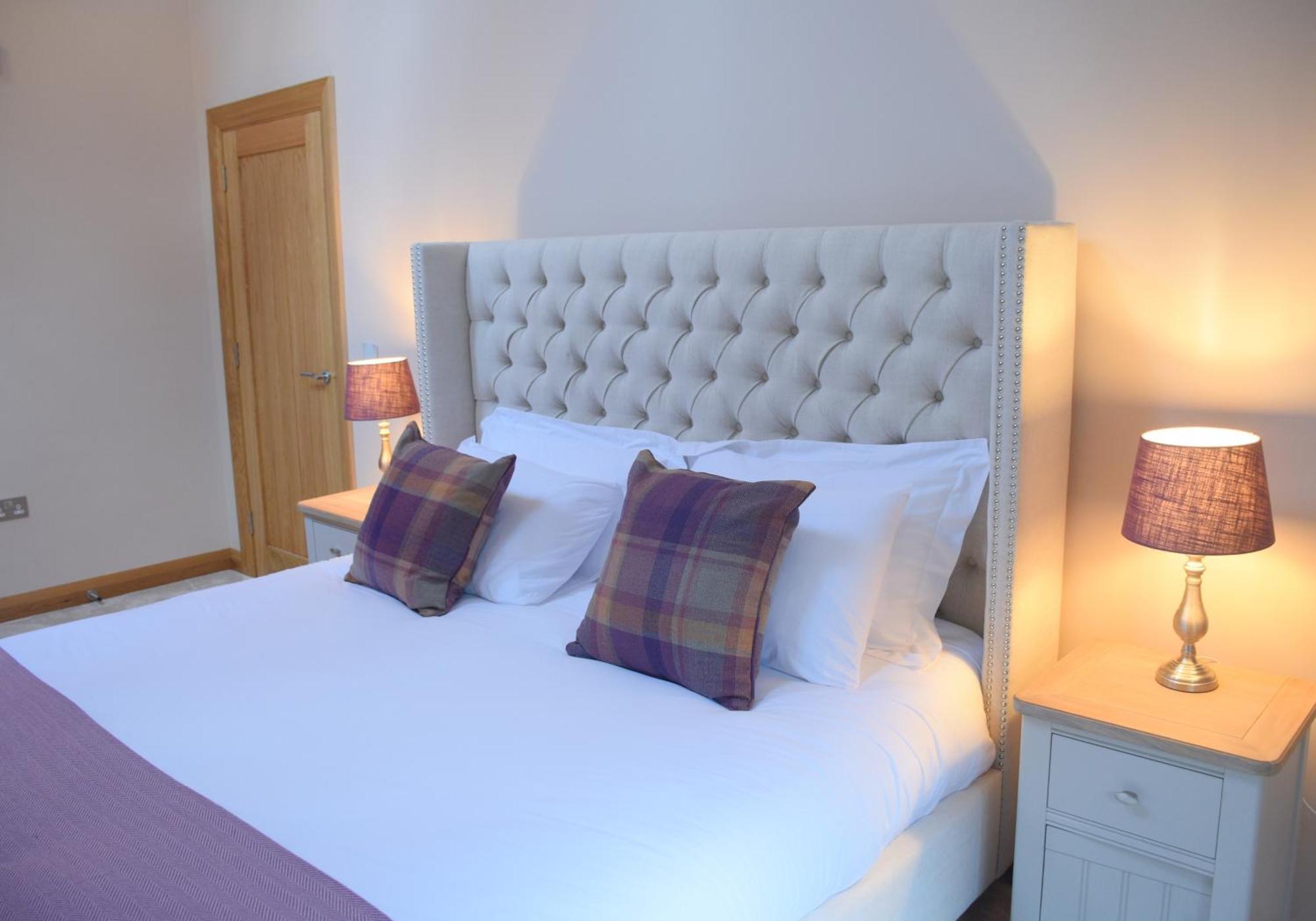 Lily Rose * Broadway (Worcestershire)